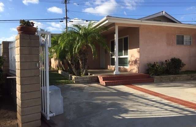 18211 Buena Vista Avenue Gallery 2