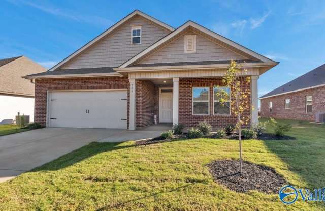 326 Castlepath Drive - 326 Castlepath Drive Southwest, Huntsville, AL 35756