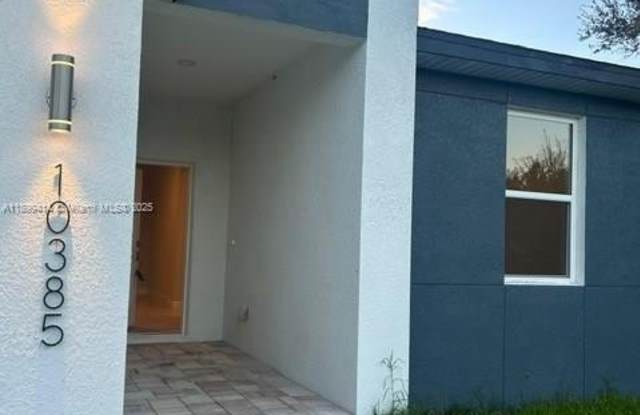 10387 Port Everglades St - 10387 Port Everglades Street, Charlotte County, FL 33981