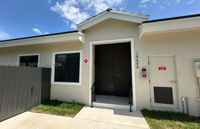 19444 SW 125th AVE Gallery 1