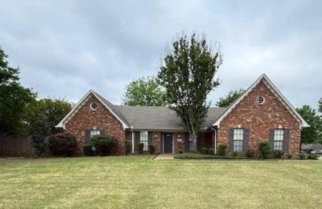 531 S COLLIERVILLE-ARLINGTON photos photos