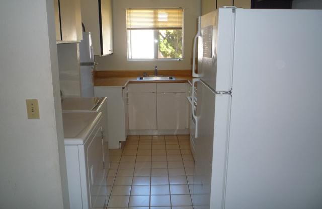 7765 Camino Glorita Gallery 3