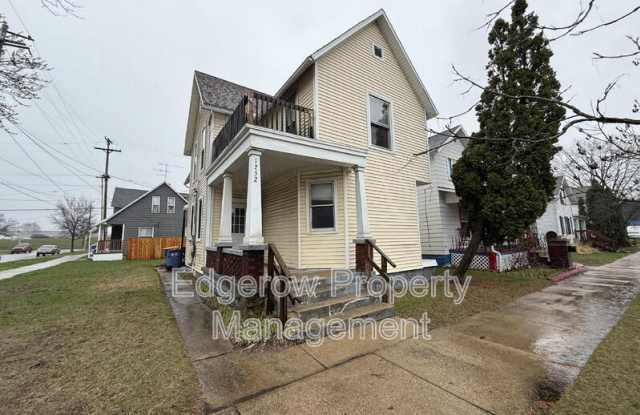 1252 Broadway Ave NW photos photos