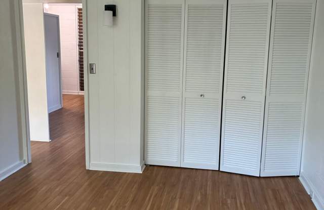 Recently Refurbished 2-Bedroom Near Kapiʻolani Park and Waikīkī Gallery 3