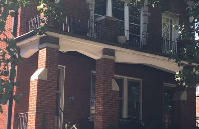 7240 Forsyth - 7240 Forsyth Boulevard, University City, MO 63105