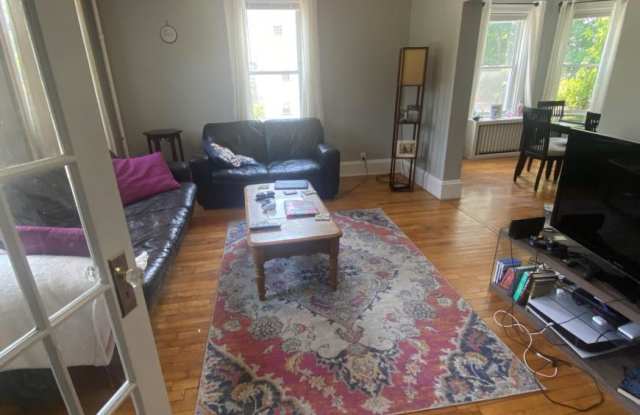 255 Whitwell St. photos photos
