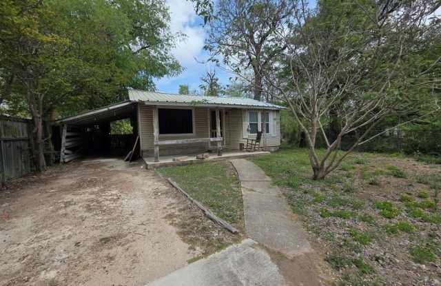 3414 Riverside Dr photos photos