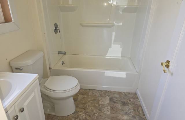 Charming Home in Convenient Northcrest Neighborhood –1804Northcrest Dr, Crescent City, CA photos photos