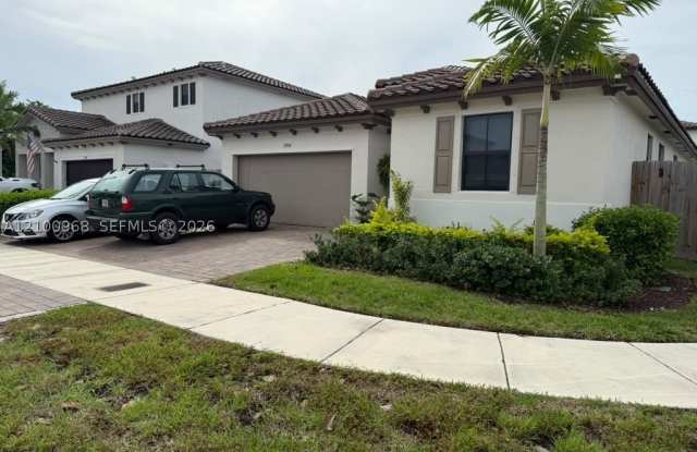 11908 SW 238th Ter Gallery 1