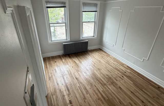 72 JEFFERSON AVE photos photos