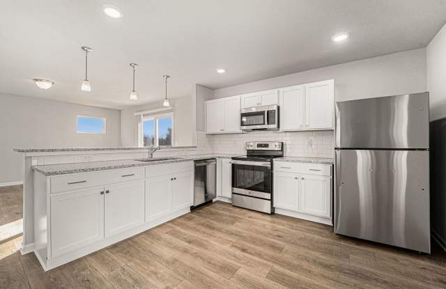 1 Month FREE Rent! Applied to Your First Full Month. Terms & Conditions Apply. Gallery 3