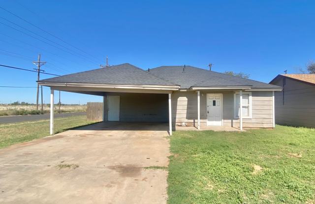 Now available - 3 bed, 1.5 half bath near MLK photos photos