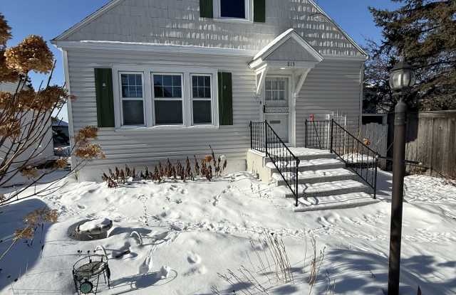 815 S Lake Ave photos photos