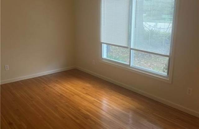 10 Excalibur PL Gallery 3