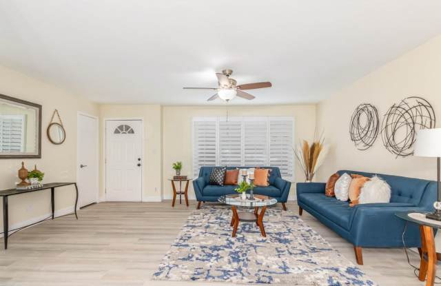 Freshly updated home near ASU - huge lot, great finishes! photos photos