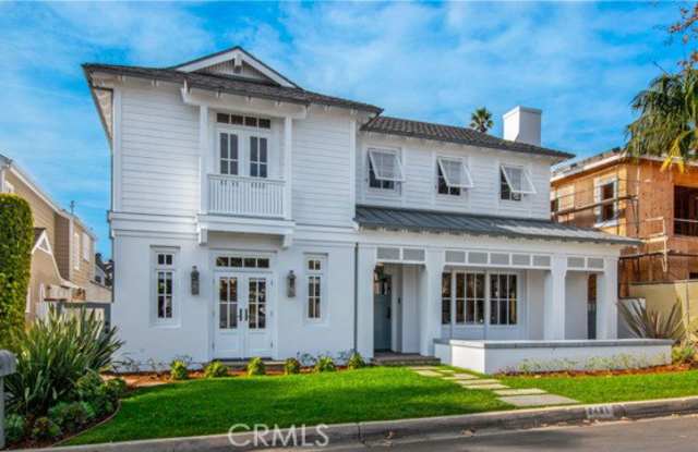 2461 Marino Drive Gallery 2