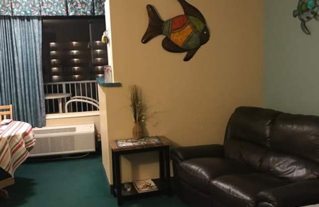 935 South Atlantic Avenue - 935 South Atlantic Avenue, Daytona Beach, FL 32118