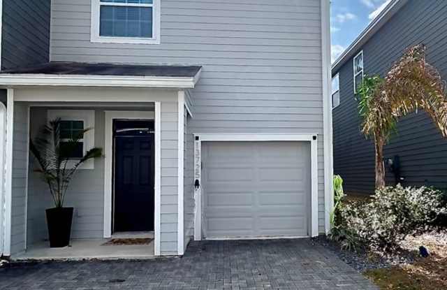 Gorgeous 3/2.5 townhouse with Garage photos photos