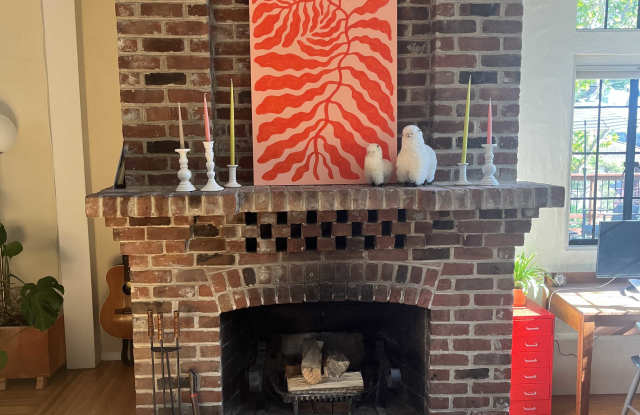 2471 Cedar Street Gallery 4