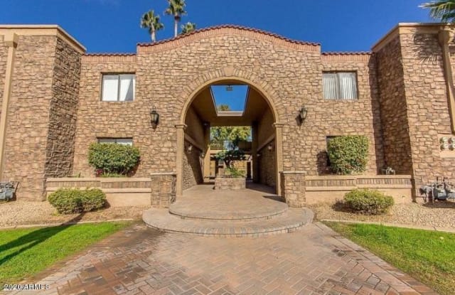 7110 E CONTINENTAL Drive - 7110 E Continental Dr, Scottsdale, AZ 85257