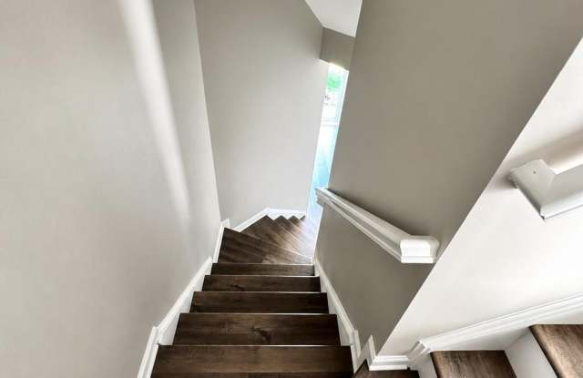 17 SNEAD Drive Gallery 4
