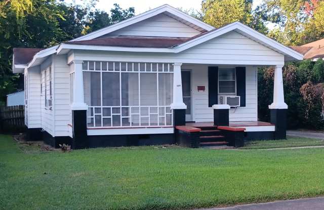 109 Dalzell Gallery 3