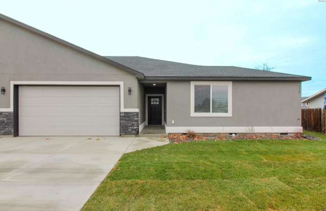 716 Road 42 - 716 North Road 42, Pasco, WA 99301