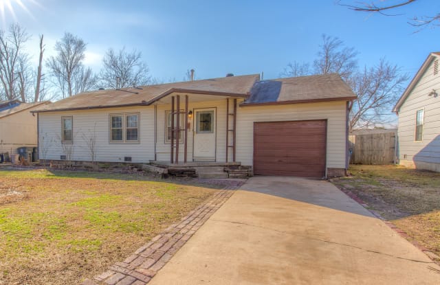 9158 E Newton Place - 9158 East Newton Place, Tulsa, OK 74115