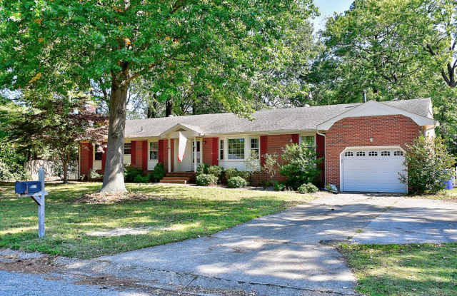ONE LEVEL LIVING at it's FINEST in the SOUGHT AFTER CHURCHLAND SCHOOL DISTRICTS!! photos photos