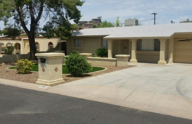 1444 E GRISWOLD Road - 1444 East Griswold Road, Phoenix, AZ 85020