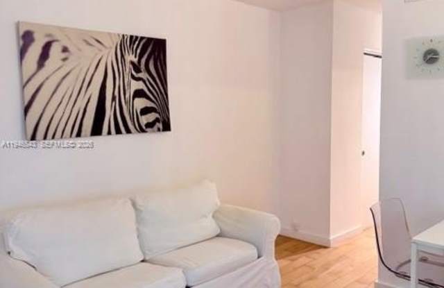 945 Meridian Ave photos photos