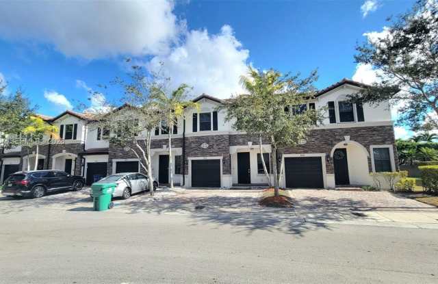 4219 SW 164th Ct photos photos