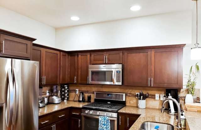 Beautiful Bothell Townhome Gallery 1