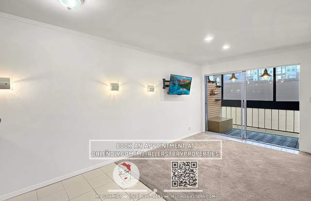 Bright 1 bed/1 bath located in the heart of Rockridge includes water, garbage, 1 parking! photos photos