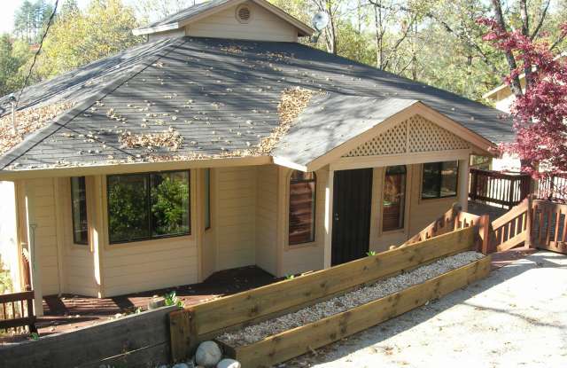 Very nice and comfortable Alta Sierra Home photos photos