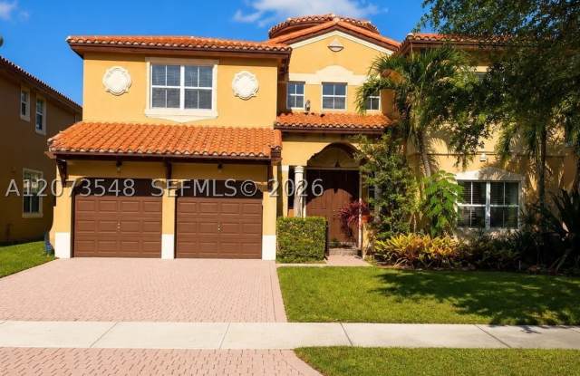 2700 SW 156th Pl Gallery 1
