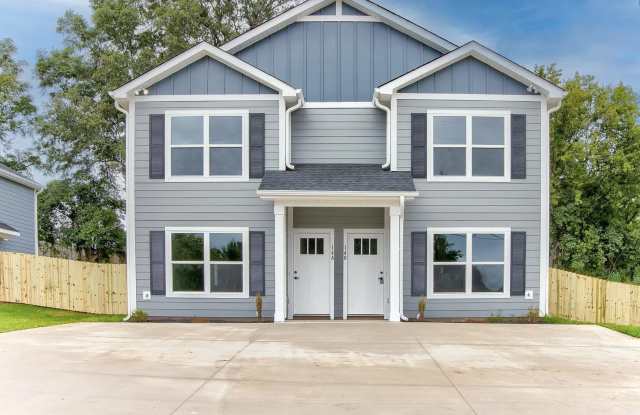 14 Catawba Avenue - 14 Catawba Avenue, Parker, SC 29611