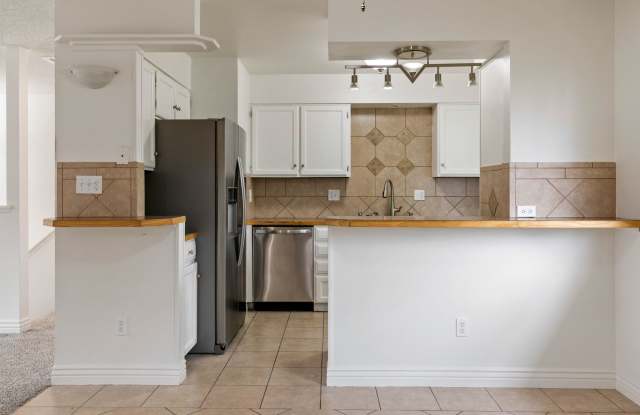 Spacious Loveland Home with Fenced Yard, & Fireplace Gallery 4