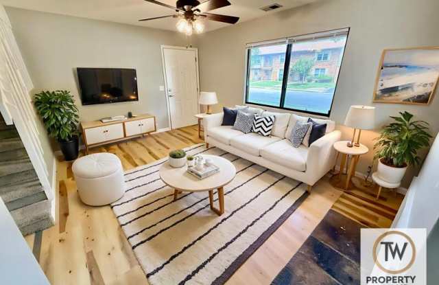 821 N Cherry St - 821 North Cherry Street, O'Fallon, IL 62269