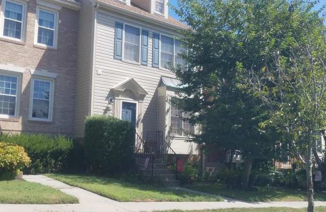 12514 MANCHESTER WAY - 12514 Manchester Way, Lake Ridge, VA 22192