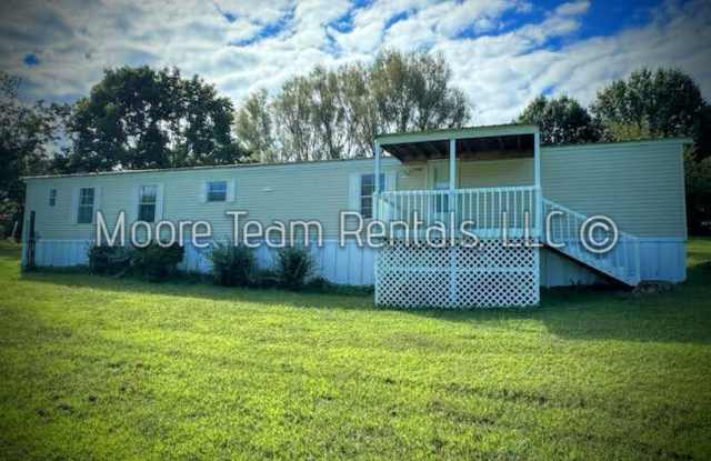 Country Single Wide - Large Open Lot - 1260 Oleta Road, Dana, NC 28792