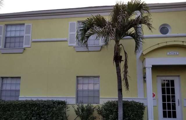 3791 POMPANO DRIVE SE Gallery 4