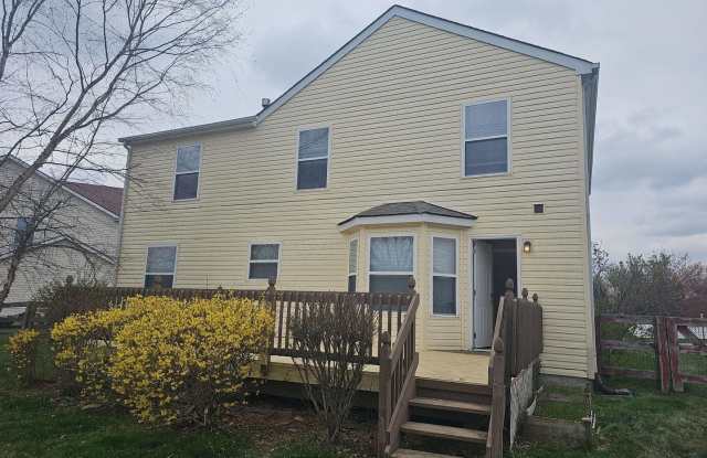 7561 Hyatts Lane, Gallery 2