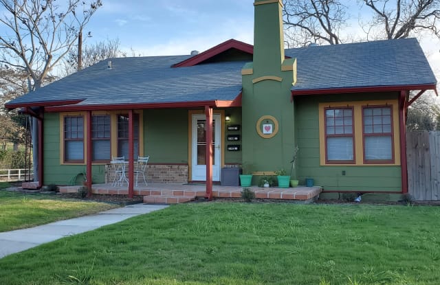 254 Allensworth Street - 254 Allensworth Street, San Antonio, TX 78209