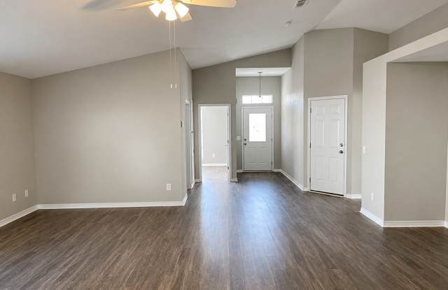 124 Sandstone Trail Gallery 3