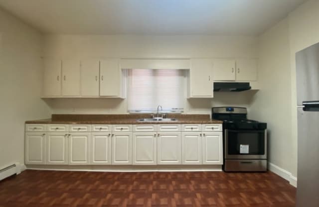 244 Amherst St - 244 Amherst Street, East Orange, NJ 07018