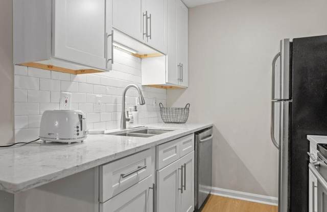 244 Triumph Drive NW Gallery 3