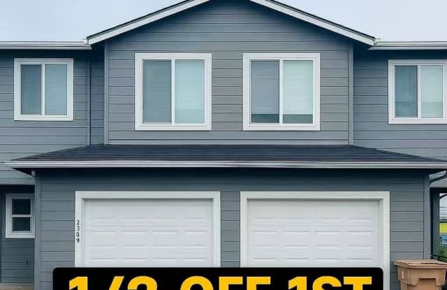 4 bedroom duplex - 1286 44th Avenue, Sweet Home, OR 97386