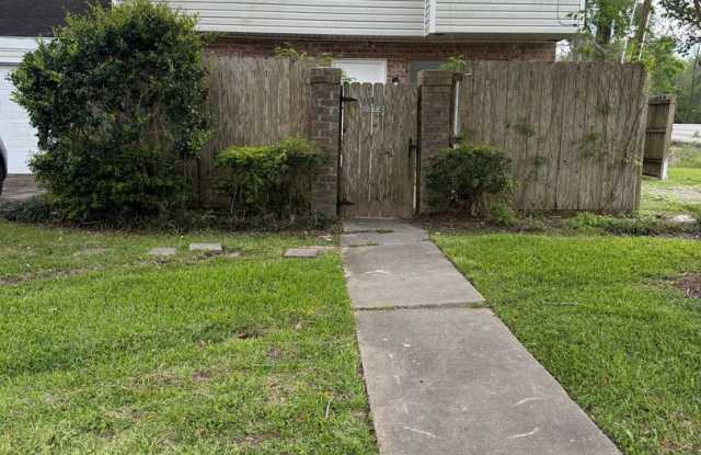 House For Rent 6095 Fairmeadow St Beaumont, TX 77707 photos photos