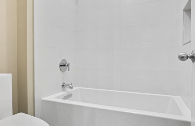 6104 Montevista Drive Southeast Gallery 4